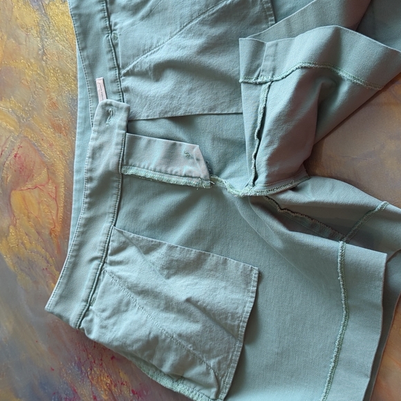 LOFT Riviera Light Green Shorts Size 4 - Picture 11 of 13